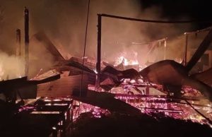 Rumah musnah terbakar di Kampung Bako Hulu, empat kediaman berjaya diselamatkan