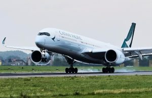 Cathay Pacific jangka batal lebih 500 penerbangan akibat Taufan Super Ragasa