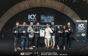 Buku 10X Strategy Wheel diiktiraf Malaysia Book Of Records