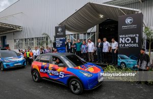 PM Lancar Kilang Kenderaan Elektrik (EV) Proton