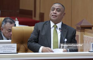 Menteri Besar Perak, Datuk Seri Saarani Mohamad menjawab soalan lisan pada Mesyuarat Kedua, Tahun Ketiga Dewan Negeri Ke-15 Perak Darul Ridzuan di Bangunan Perak Darul Ridzuan, Ipoh. Foto ABDULLAH YUSOF, 10 SEPTEMBER 2025. pendidikan islam perak