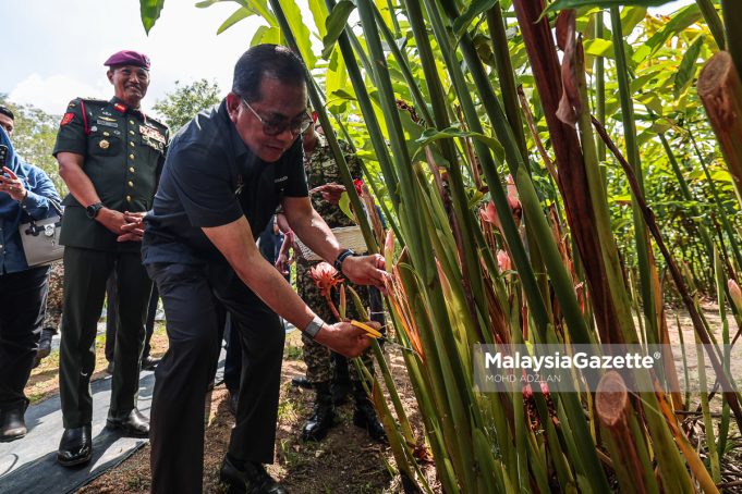 MGP08092025_LAWATAN KERJA MENTERI PERTAHANAN-17
