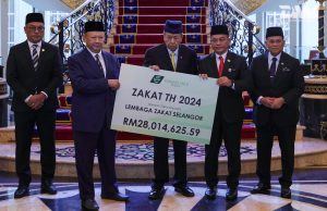 Sultan Selangor berkenan terima zakat TH lebih RM28 juta untuk LZS