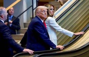 PBB salahkan jurukamera AS atas insiden eskalator membabitkan Trump, Wanita Pertama