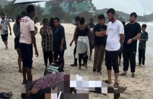 Dua lelaki lemas mandi di Pantai Chenang