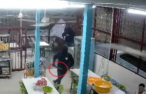 Polis buru sekumpulan lelaki bertopeng samun kedai makan guna parang