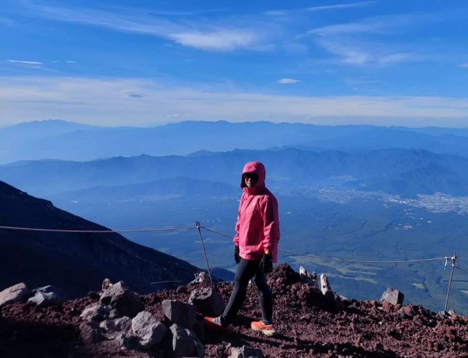 Caption Penulis mengikuti ekspedisi pendakian singkat di Gunung Fujiyama Jepun