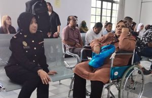Pembantu rumah warga Indonesia rebah dalam mahkamah selepas pertuduhan dibacakan