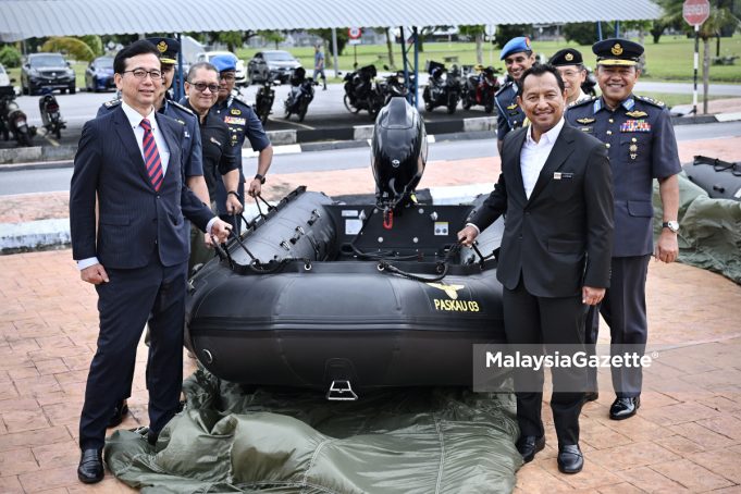 ATM TERIMA BOT JEPUN