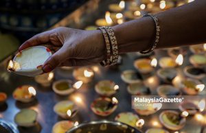 ‘Happy Diwali’ #Deepavali2025