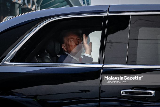 MGF26102025_TRUMP-19