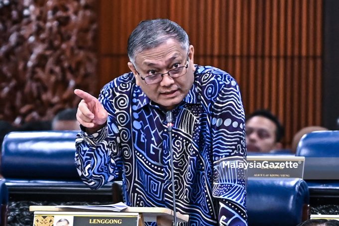 SIDANG PARLIMEN