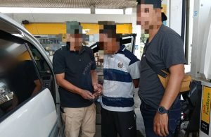 Penganggur serah sendiri syabu dimilikinya