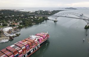 China likely to bid on building new Panama Canal ports