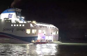 South Korea ferry runs aground, all 267 aboard rescued
