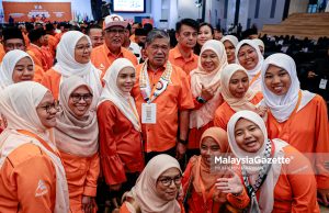 Mat Sabu sahkan taklimat khas Selasa ini, enggan ulas dakwaan ada rombakan Kabinet