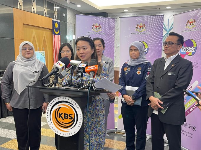 Sidang media Menteri Belia dan Sukan, Hannah Yeoh.