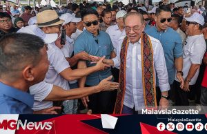 Jalan Di Sabah Kadang Saya Keliru Naik Bot Atau Naik Kereta Kerana Goyangnya Sama – Anwar