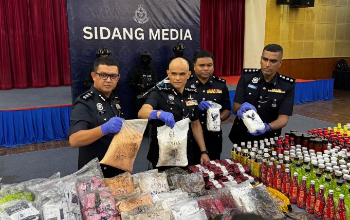 Datuk Shazeli Kahar