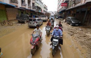 Hampir 1,000 orang maut, sejuta hilang tempat tinggal akibat banjir di Indonesia