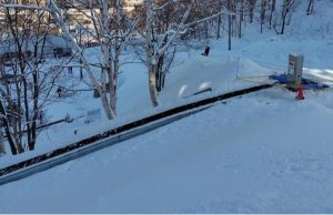Kanak-kanak lima tahun maut tersangkut pada travelator di resort ski Hokkaido