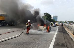Lelaki terselamat daripada rentung kereta terbakar