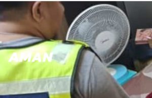 Duda sorok belakang pintu, janda bertelekung semasa ditangkap khalwat