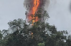 Menara komunikasi terbakar di Kuala Kangsar
