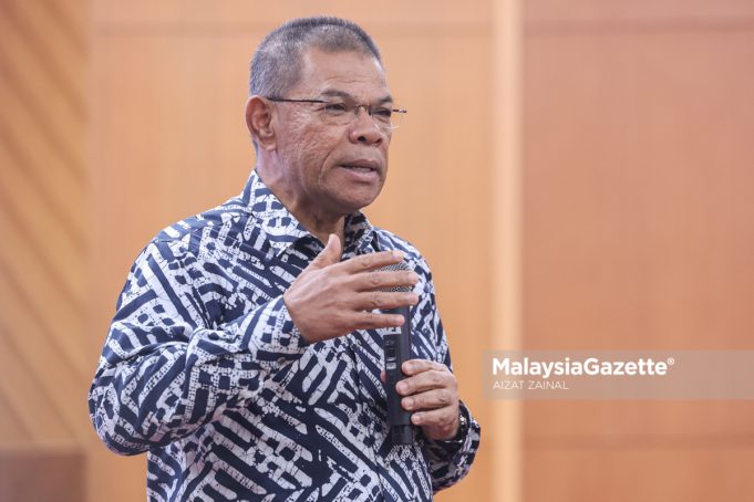 KEMENTERIAN DALAM NEGERI