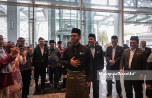 Komited pastikan Malaysia terus juarai industri halal – Zulkifli