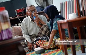 Sudah 18 hari Blok C Flat Seri Perantau tiada elektrik