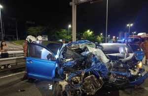 2 Myvi berlanggar, seorang pemandu parah