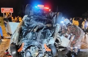 Myvi remuk dirempuh treler, lelaki maut tersepit
