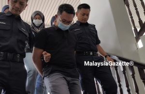 Suami isteri nafi tampar anak
