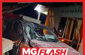 Lelaki Tiada Lesen Pandu Kereta Rempuh Rumah #MGFlash