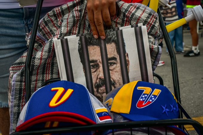 Protestors rally outside the Metropolitan Detention facility where ousted president Nicolas Maduro is held.
