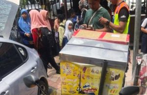 DBKL sita penjaja, warga asing depan sekolah