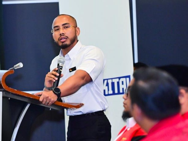 Datuk Seri Fariz Hazurin Ismail