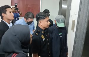 Counter setting: Tiga pegawai imigresen, seorang pemilik kedai makan didakwa