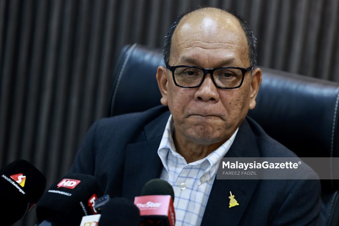 SIDANG MEDIA DATUK IZHAM HASHIM