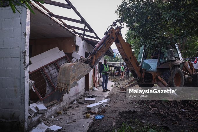 PERASMIAN PAMERAN RANGKA MANUSIA