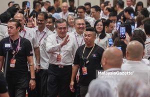 UMNO, jangan heret DAP dalam keputusan Khazanah, Tabung Haji – Anthony