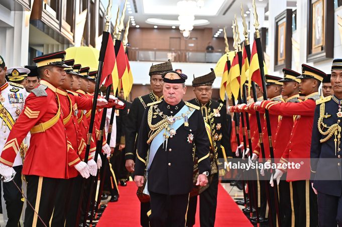 PEMBUKAAN PARLIMEN