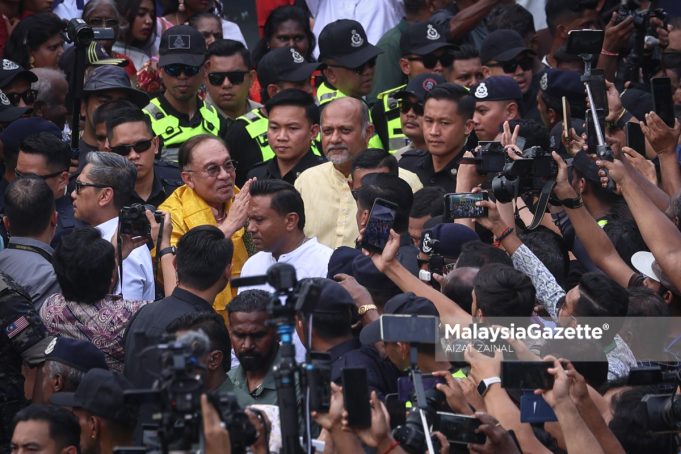 PERSIAPAN PERAYAAN THAIPUSAM