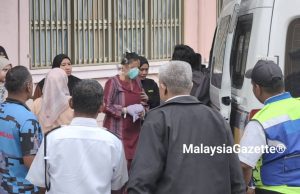 Bekas wartawan nafi terima rasuah RM36,824 ‘jual’ gelaran Datuk Seri