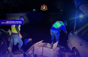 KPDN Kelantan rampas 2 tan minyak masak di pangkalan haram