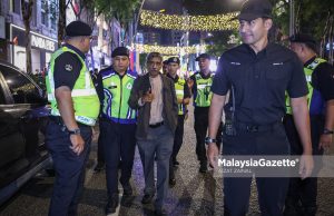 Henti tekanan terhadap rakyat yang pertahankan undang-undang – Pemuda Pas Terengganu Peguam, Haniff Khatri Abdulla turut ditahan pihak polis pada himpunan Gerakan Anti Rumah Anutan Haram (GARAH) di hadapan Kompleks Sogo, Kuala Lumpur. Foto AIZAT ZAINAL, 07 FEBRUARI 2026.