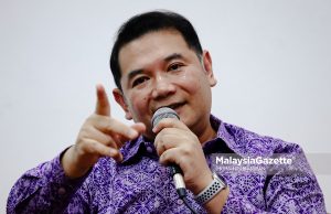 Blog tuduh saya terima rasuah RM500,000 tiba-tiba hilang, takut kena saman – Rafizi