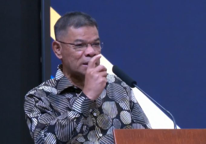 Menteri Dalam Negeri Datuk Seri Saifuddin Nasution Ismail 2