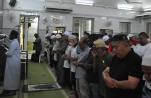 Empat saudara peluk Islam, mahu belajar puasa Ramadan ini